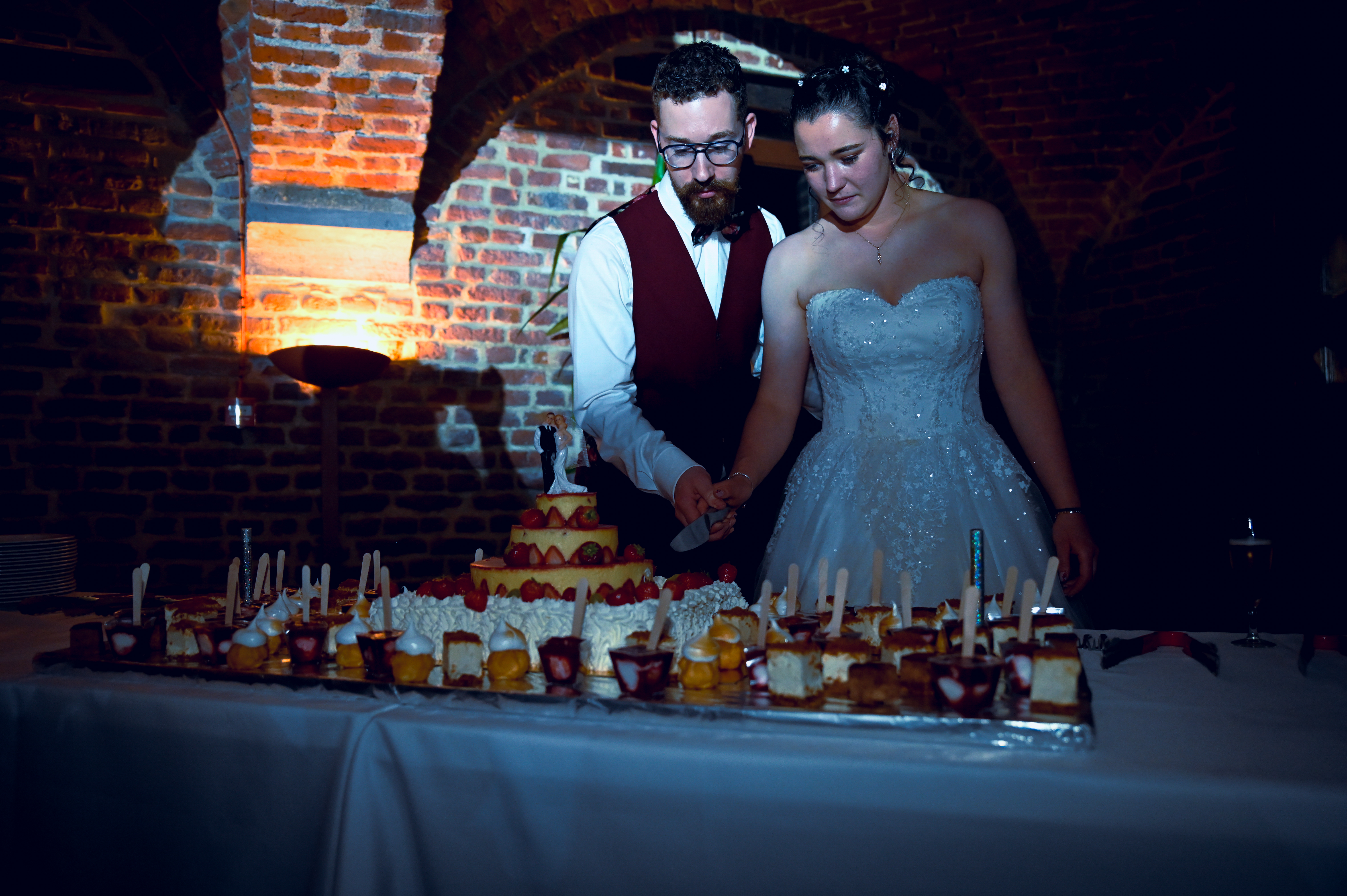 photo soirée gâteaux mariage Camille et Adrienphoto soirée mariage Camille et Adrien